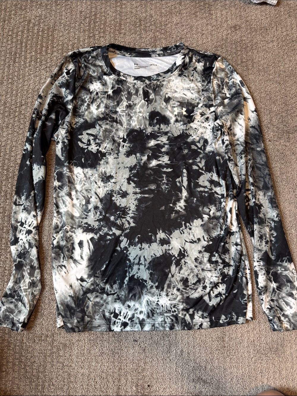 Under Armour Women's Long-Sleeve Performance Tee - Black & Cream Tie-Dye